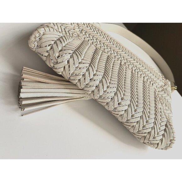 Anya Hindmarch Neeson Tassel Shoulder Bag Capra Leather Chalk White - Picture 4 of 13